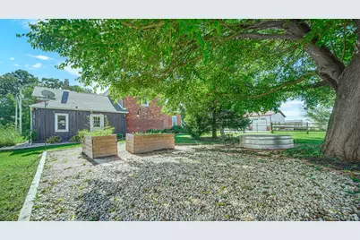 725 W 450 N, Hobart, IN 46342 - Photo 15