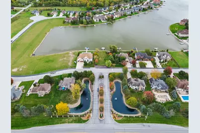 10400 Doubletree Drive S, Crown Point, IN 46307 - Photo 39