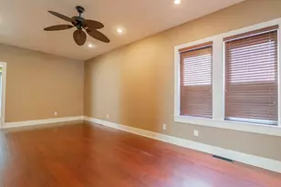 2512 White Oak Ave, Whiting, IN 46394 - Photo 5