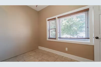 2512 White Oak Avenue, Whiting, IN 46394 - Photo 9