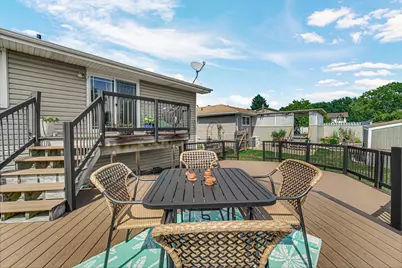 1005 Hanover Ln, Dyer, IN 46311 - Photo 25