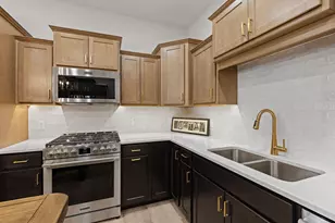 1180 Harbor Way, Chesterton, IN 46304 - Photo 9