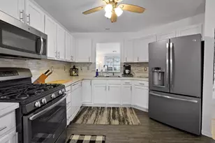 5816 Iris Ln, Schererville, IN 46375 - Photo 7