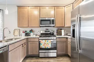 1053 E 117th Ln, Crown Point, IN 46307 - Photo 9