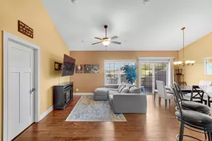 3002 Winter Garden Dr, Valparaiso, IN 46385 - Photo 9