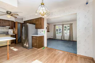 1803 W 95th Ct, Crown Point, IN 46307 - Photo 9