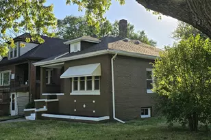 1040 Polk St, Gary, IN 46402 - Photo 5