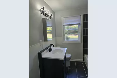 1040 Polk Street, Gary, IN 46402 - Photo 11