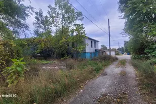 824 E 15th Ave, Gary, IN 46407 - Photo 9