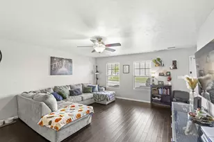 10421 Paramount Way, Cedar Lake, IN 46303 - Photo 7