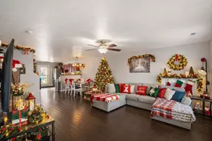 10421 Paramount Way, Cedar Lake, IN 46303 - Photo 5