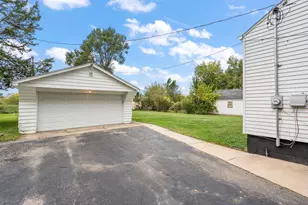 7714 Marshall St, Merrillville, IN 46410 - Photo 15