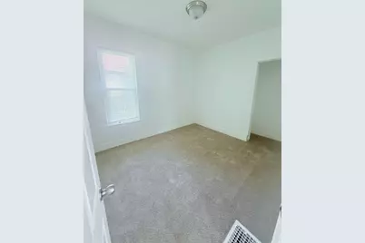 1930 Tennessee Street, Michigan City, IN 46360 - Photo 17