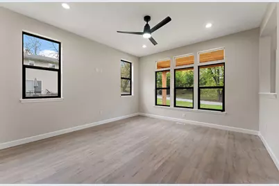 9021 W 142nd Avenue, Cedar Lake, IN 46303 - Photo 9