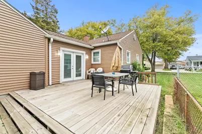 221 Cedar Street, Crown Point, IN 46307 - Photo 19