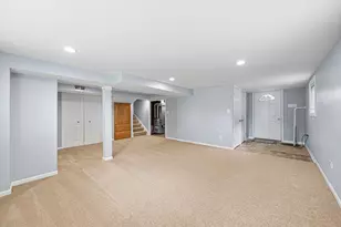 8035 Kooy Dr, Munster, IN 46321 - Photo 15