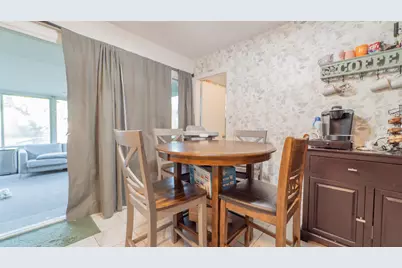 2738 Tecumseh Street, Portage, IN 46368 - Photo 9