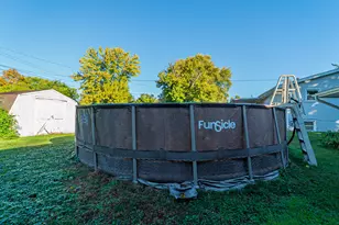 2738 Tecumseh St, Portage, IN 46368 - Photo 23