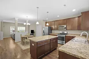 1066 E 115th Ct, Crown Point, IN 46307 - Photo 9