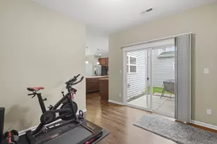 1066 E 115th Ct, Crown Point, IN 46307 - Photo 13