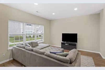 1066 E 115th Court, Crown Point, IN 46307 - Photo 5