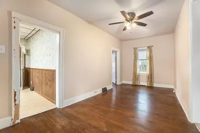 112 E Warren Street, Michigan City, IN 46360 - Photo 5