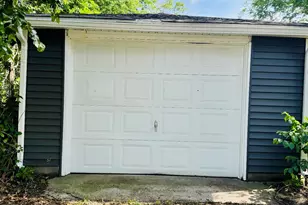 2600 E 36th Ave, Lake Station, IN 46405 - Photo 11