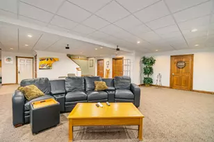 8855 E 93rd Ave, Crown Point, IN 46307 - Photo 7