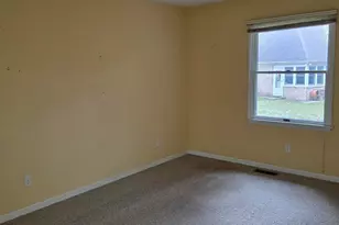 628B Begonia St SE, Demotte, IN 46310 - Photo 13
