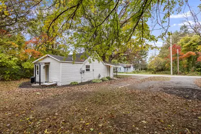 405 S Garfield Avenue, North Judson, IN 46366 - Photo 3