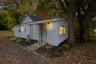 405 S Garfield Ave, North Judson, IN 46366 - Photo 1