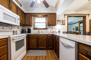 4674 Friar Tuck Cir, Rensselaer, IN 47978 - Photo 15