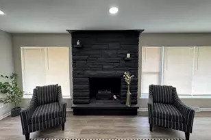 6910 Ash Ave, Gary, IN 46403 - Photo 5