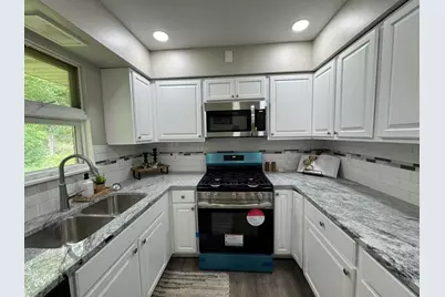 6910 Ash Avenue, Gary, IN 46403 - Photo 7