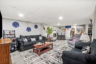 2150 W 95th Ave, Crown Point, IN 46307 - Photo 25