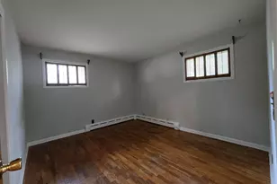 721 N Carroll Ave, Michigan City, IN 46360 - Photo 15