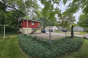 721 N Carroll Ave, Michigan City, IN 46360 - Photo 25