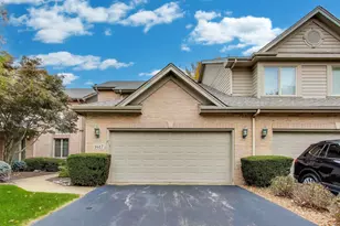 1617 Cherry Blossom Dr, Munster, IN 46321 - Photo 3