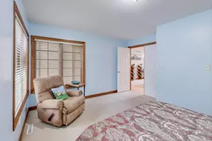 1617 Cherry Blossom Dr, Munster, IN 46321 - Photo 23