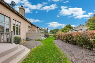 1617 Cherry Blossom Dr, Munster, IN 46321 - Photo 37