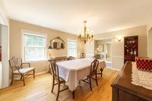 1704 Clover Ln, Valparaiso, IN 46385 - Photo 9