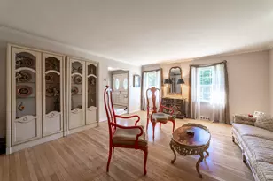 1704 Clover Ln, Valparaiso, IN 46385 - Photo 7