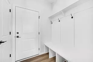 708 Druim Tr, Crown Point, IN 46307 - Photo 15