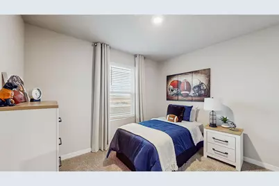 600 W 39th Place, Hobart, IN 46342 - Photo 11