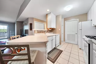 9841 Wildwood Court #2b, Highland, IN 46322 - Photo 9