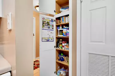 9841 Wildwood Court #2b, Highland, IN 46322 - Photo 11