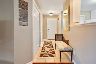 9841 Wildwood Ct, Highland, IN 46322 - Photo 3