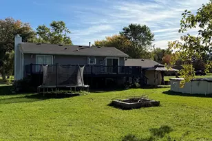 7600 W Mill Ct, Hobart, IN 46342 - Photo 5