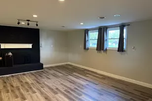 7600 W Mill Ct, Hobart, IN 46342 - Photo 21