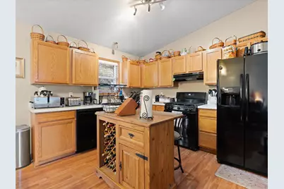 1198 Csokasy Lane, Hobart, IN 46342 - Photo 7